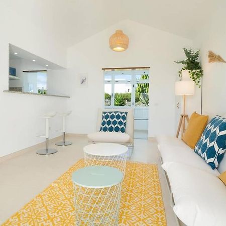 Luxurious Bungalow A2 In A Quiet Complex With Pool 100M From The Sea Charco del Palo Eksteriør bilde