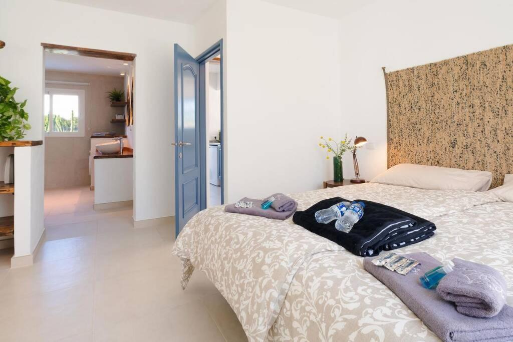 Luxurious Bungalow A2 In A Quiet Complex With Pool 100M From The Sea Charco del Palo Eksteriør bilde